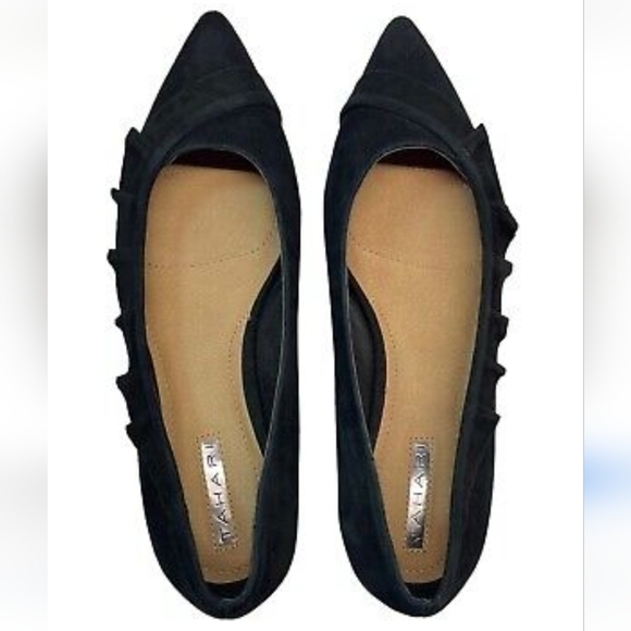 Tahari pioneer black ruffle suede point toe flats sz 9.5 SH82 - Picture 1 of 7